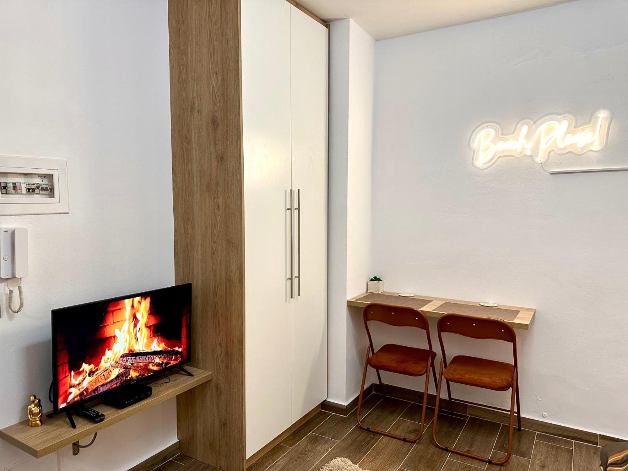 K&T Boulevard Studio Saranda Exteriér fotografie